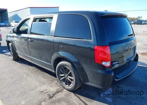 2019 Dodge Grand Caravan Sxt z USA, uszkodzony, nr VIN 2C4RDGCG4KR697193
